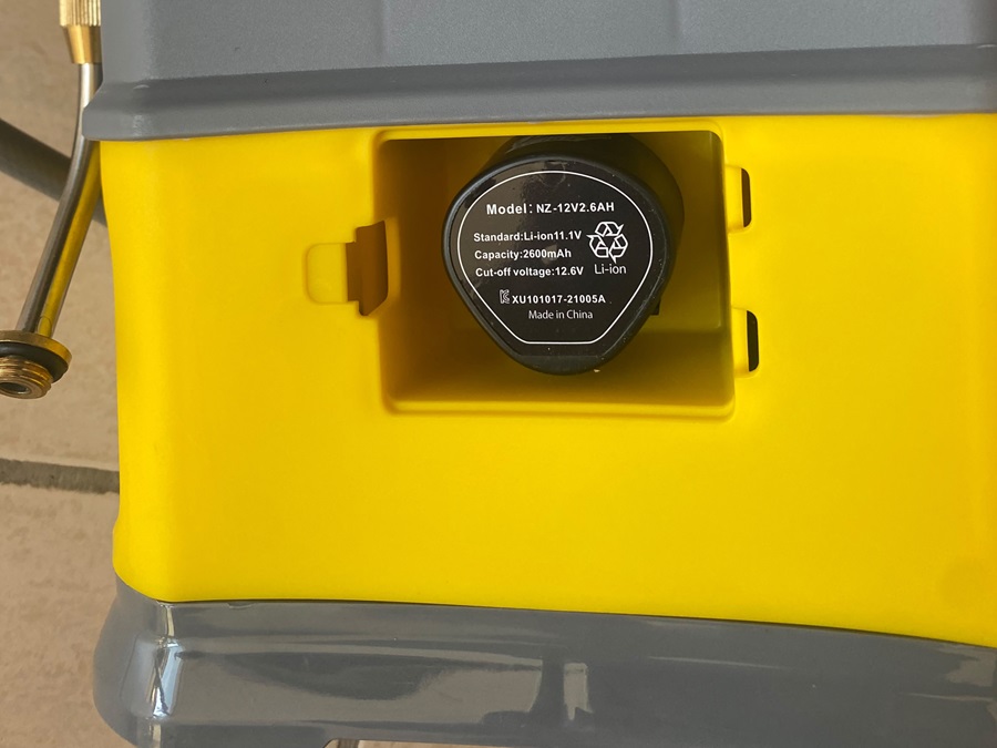 Uzman şarjlı ilaçlama pompası 12V 2600 mAh Li-ion batarya